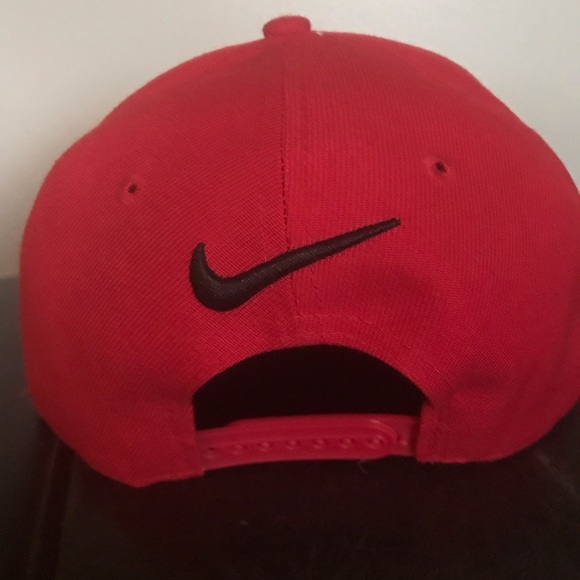 Nike Ball Cap - Picture 3 of 3